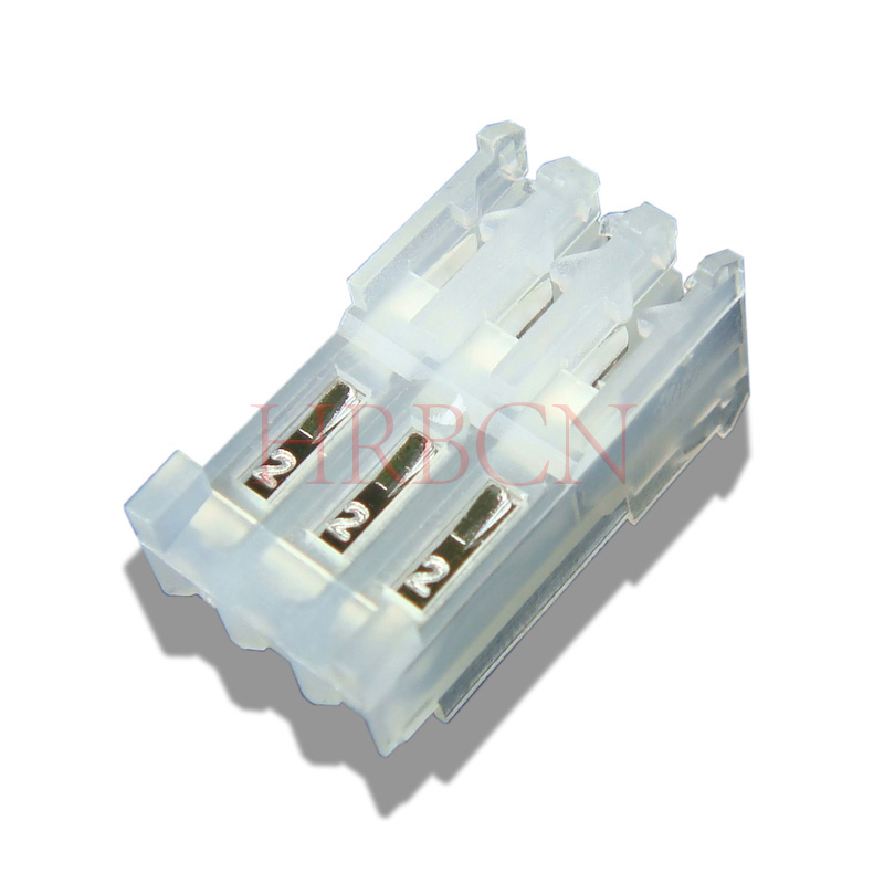 M2051-NR Alimentation au pas de 2,54 mm via le connecteur IDC