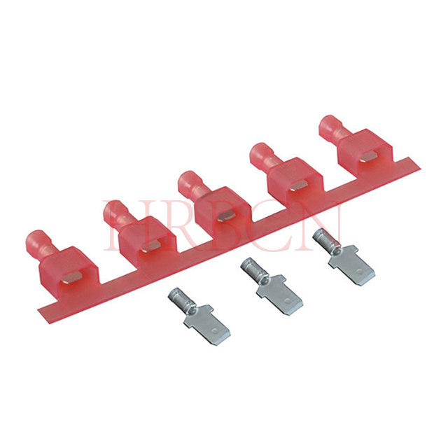 Borne de déconnexion mâle entièrement isolée de 4,8 mm (AWG 22-18)