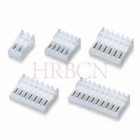 Alimentation au pas de 2,54 mm via IDC M2051-N