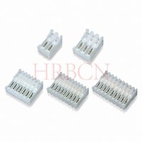 Alimentation au pas de 2,54 mm via IDC avec languettes polarisantes M2051-NR