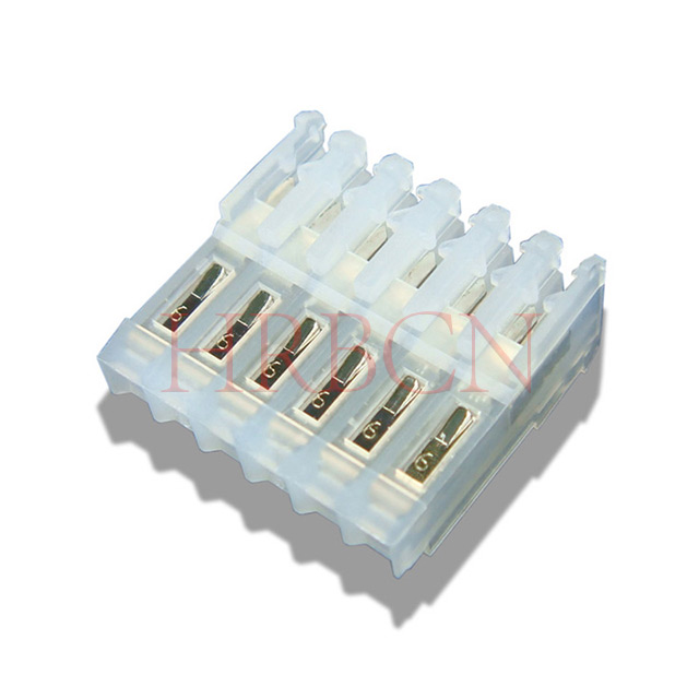 Alimentation au pas de 2,54 mm via IDC M2051-N